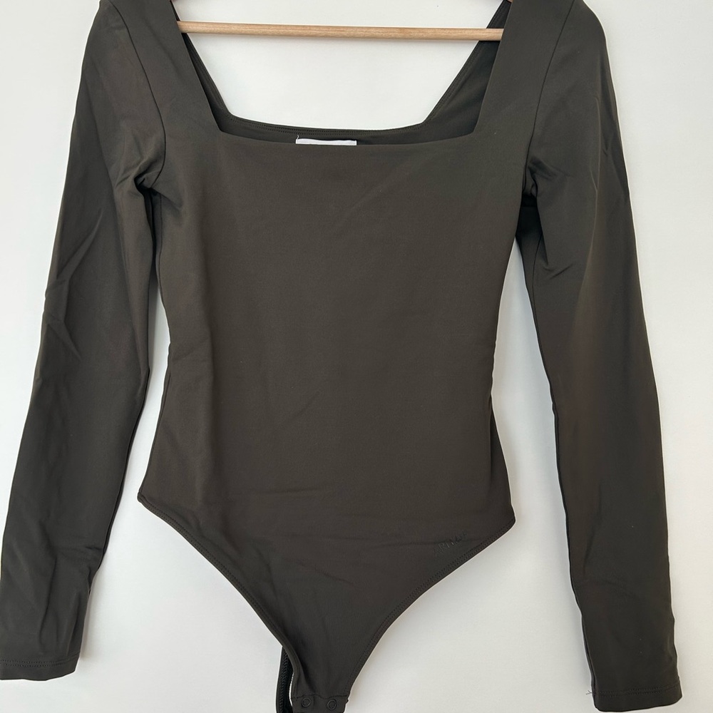 Aritzia Contour Bodysuit Square Neck in Dark Olive (NWOT)